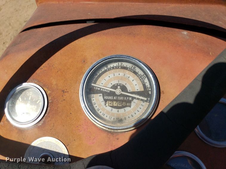 image for item LT9698 Massey  Ferguson 88  tractor