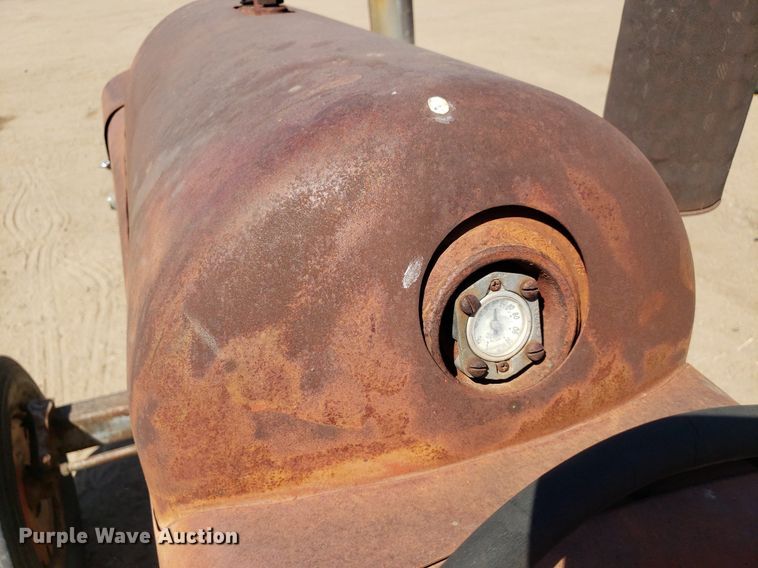 image for item LT9698 Massey  Ferguson 88  tractor