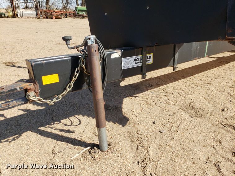 image for item LT9706 Ag shield  canola header trailer