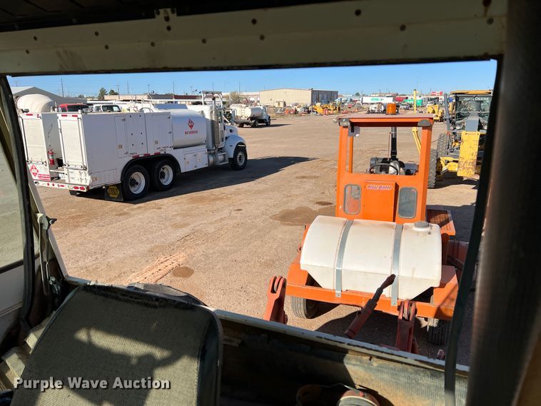 image for item LW9280 1978 Case 2870  4WD tractor