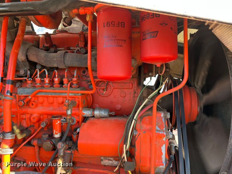 image for item LW9280 1978 Case 2870  4WD tractor