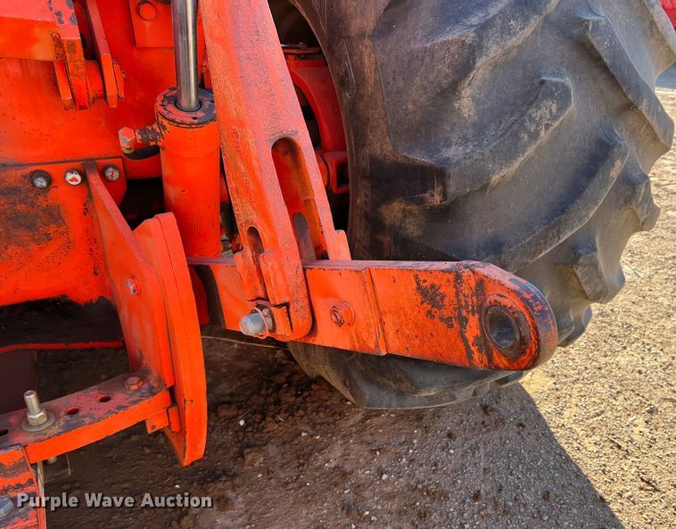 image for item LW9280 1978 Case 2870  4WD tractor