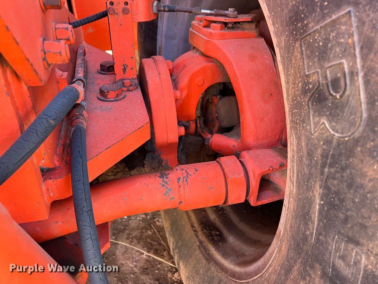 image for item LW9280 1978 Case 2870  4WD tractor