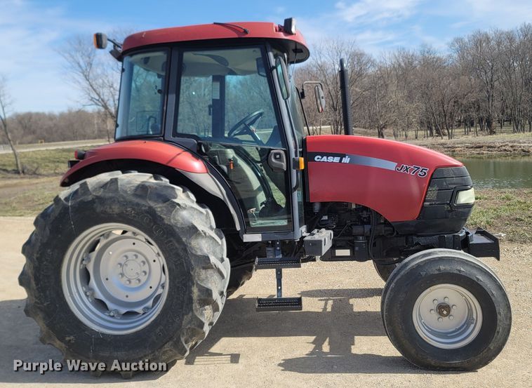 image for item MB9828 2004 Case IH JX75  tractor