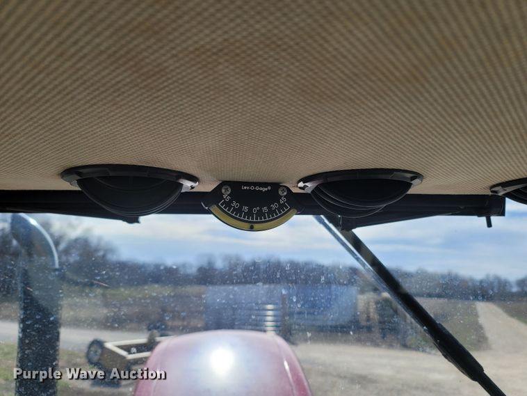 image for item MB9828 2004 Case IH JX75  tractor