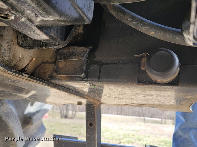 image for item MB9828 2004 Case IH JX75  tractor