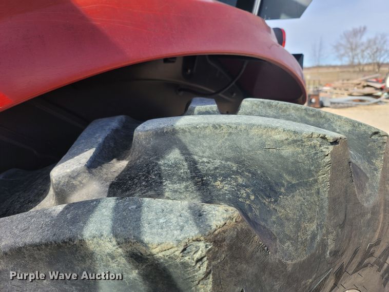 image for item MB9828 2004 Case IH JX75  tractor