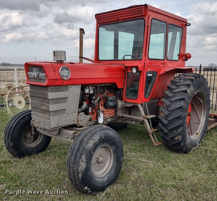 image for item MD9516 Massey Ferguson 1100  tractor