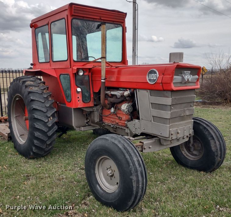 image for item MD9516 Massey Ferguson 1100  tractor