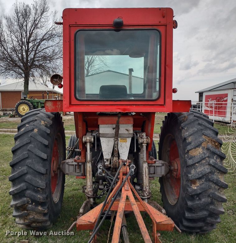 image for item MD9516 Massey Ferguson 1100  tractor