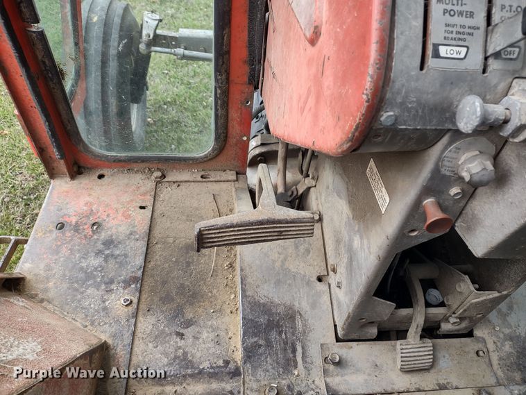 image for item MD9516 Massey Ferguson 1100  tractor