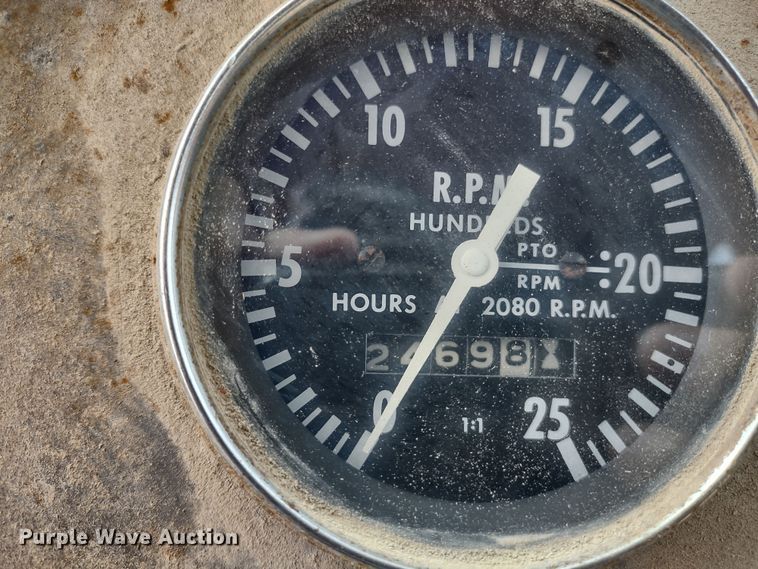 image for item MD9516 Massey Ferguson 1100  tractor