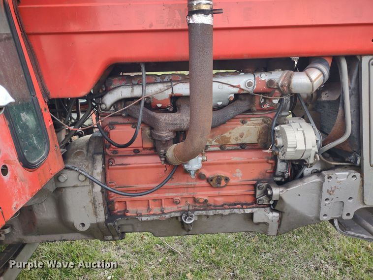 image for item MD9516 Massey Ferguson 1100  tractor