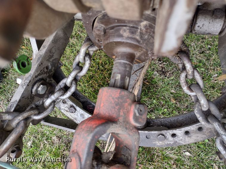 image for item MD9516 Massey Ferguson 1100  tractor