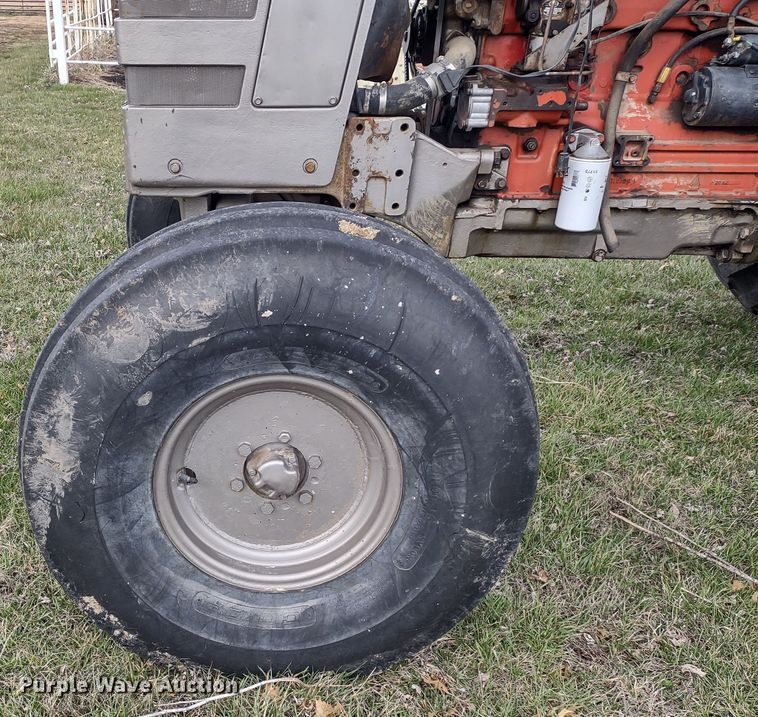 image for item MD9516 Massey Ferguson 1100  tractor