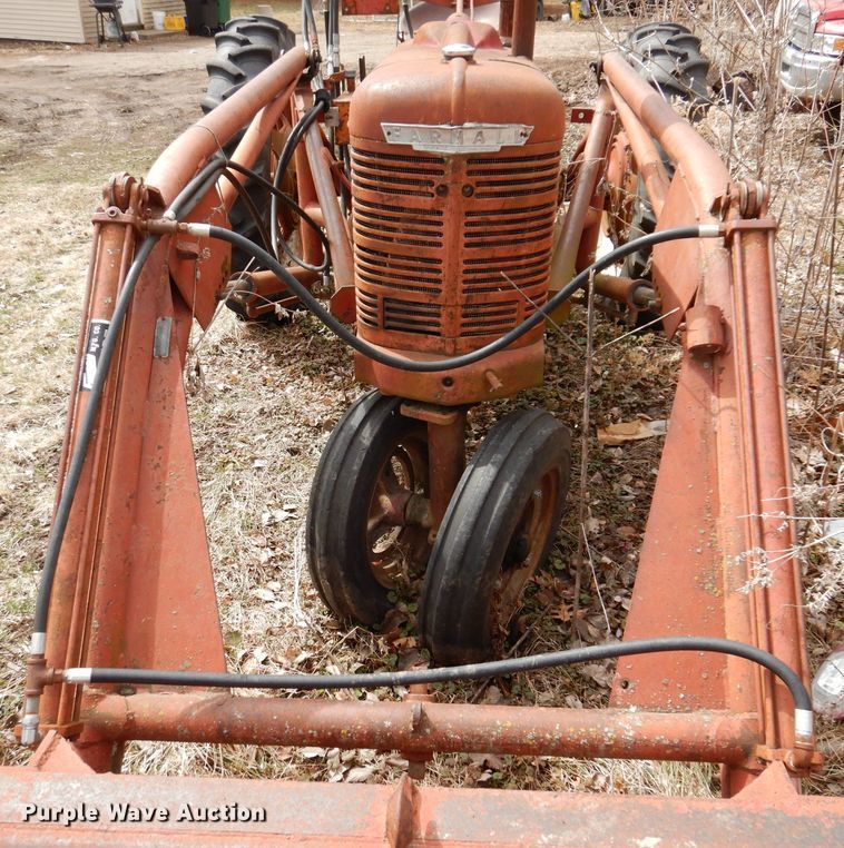 image for item MO9565 Farmall H  tractor