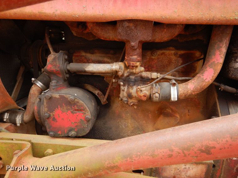 image for item MO9565 Farmall H  tractor