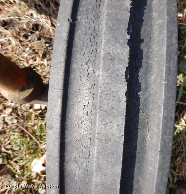 image for item MO9569 Farmall M  tractor