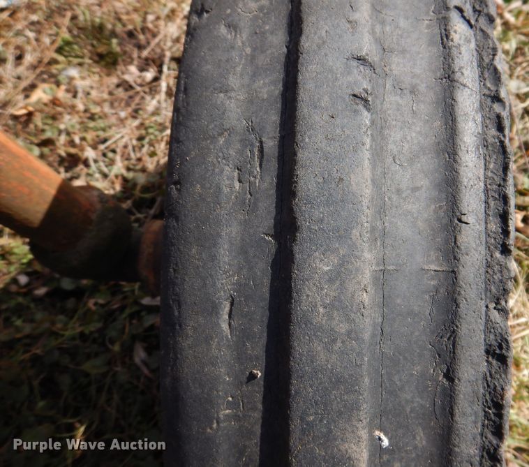 image for item MO9569 Farmall M  tractor