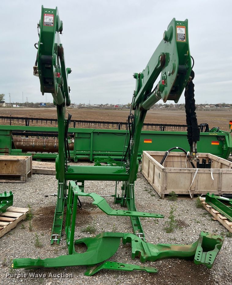 image for item MQ9863 2021 John Deere 660R  loader