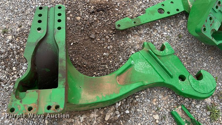 image for item MQ9863 2021 John Deere 660R  loader