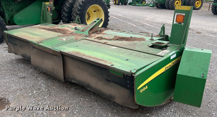 image for item MQ9864 John Deere 994  disc windrower head