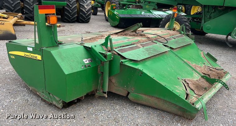 image for item MQ9864 John Deere 994  disc windrower head