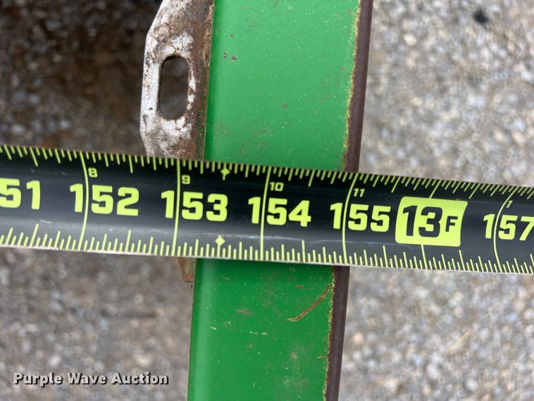 image for item MQ9864 John Deere 994  disc windrower head