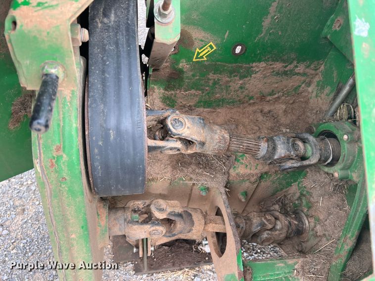 image for item MQ9864 John Deere 994  disc windrower head