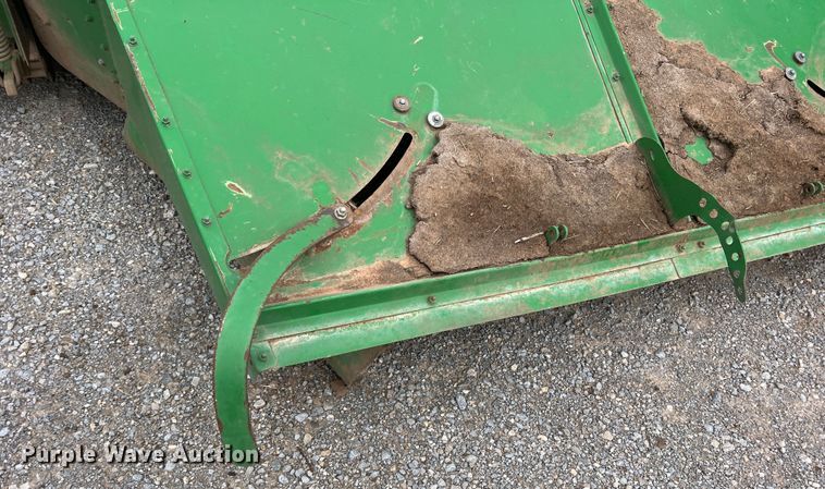 image for item MQ9864 John Deere 994  disc windrower head