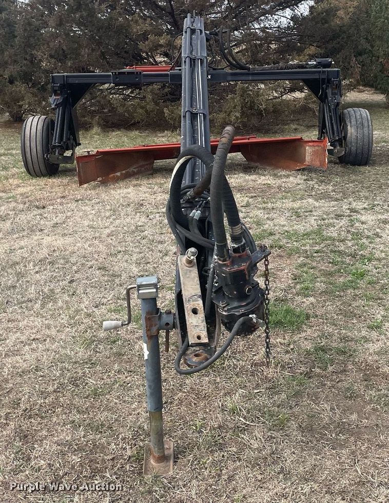 image for item MY9059 Hesston 1275T  swather / windrower frame