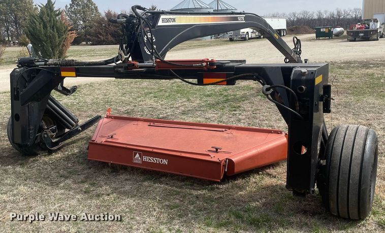 image for item MY9059 Hesston 1275T  swather / windrower frame