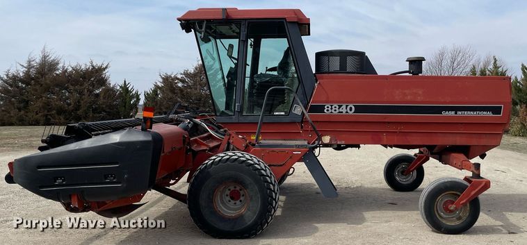 image for item MY9060 1990 Case IH 8840  swather / windrower