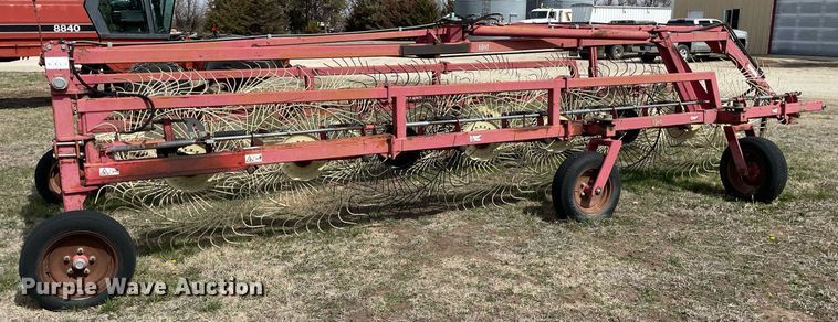 image for item MY9061 Lely  hay rake