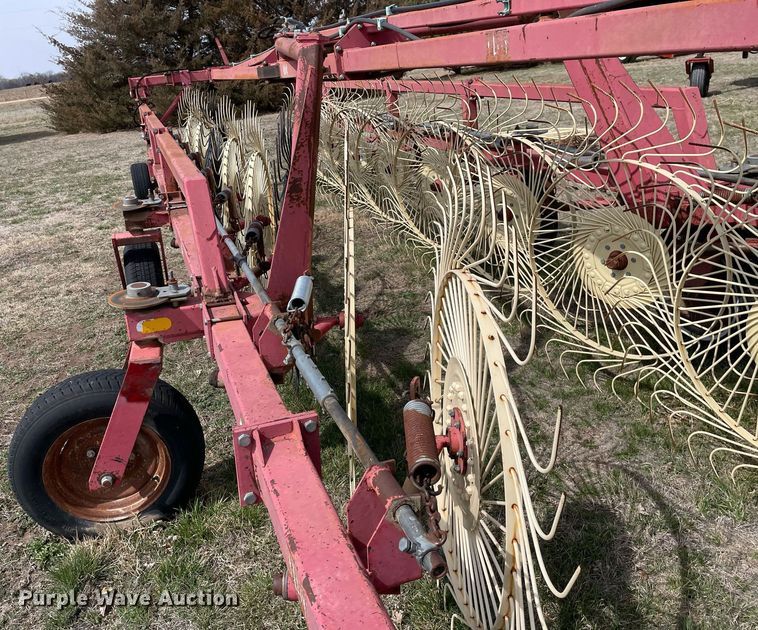 image for item MY9061 Lely  hay rake