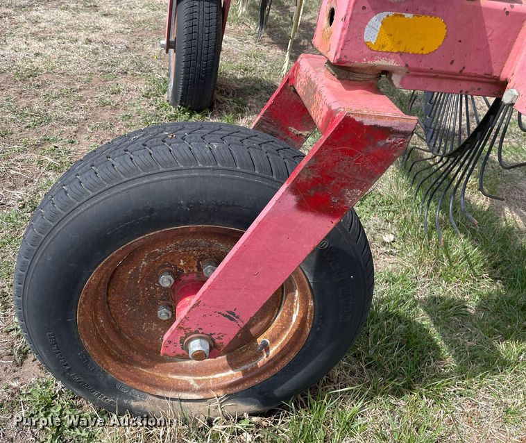 image for item MY9061 Lely  hay rake