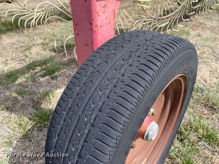 image for item MY9061 Lely  hay rake