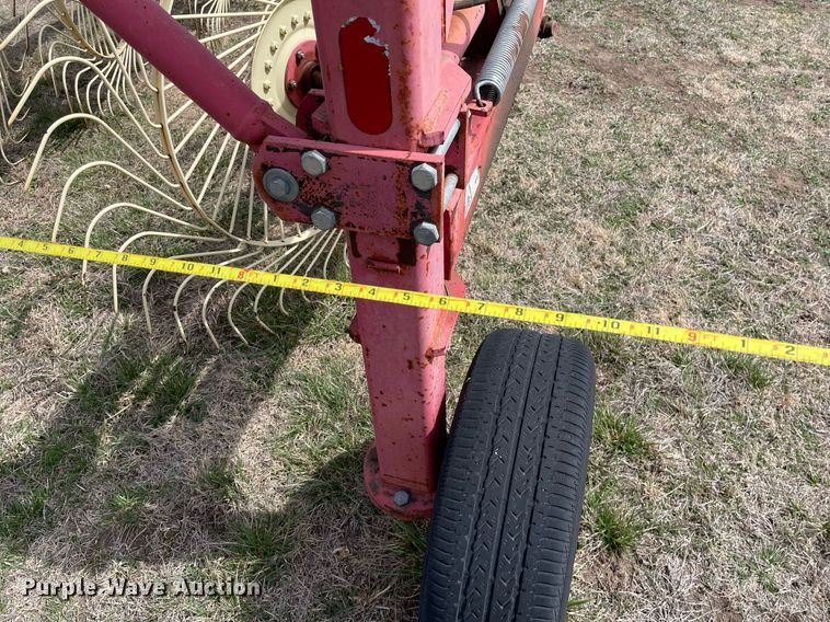 image for item MY9061 Lely  hay rake