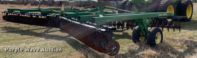 image for item MY9125 John Deere 630  tandem disk