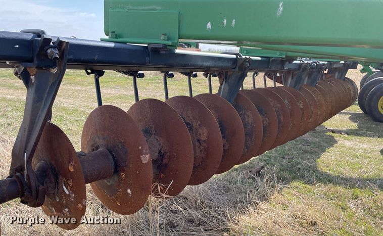 image for item MY9125 John Deere 630  tandem disk