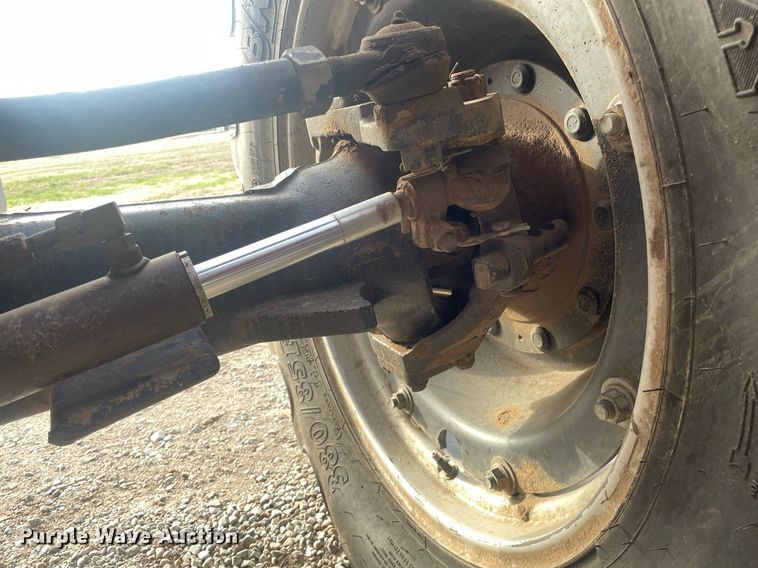 image for item MY9127 1988 Case IH 7120  MFWD tractor