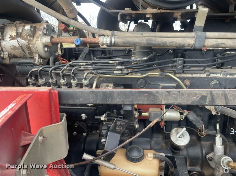 image for item MY9127 1988 Case IH 7120  MFWD tractor