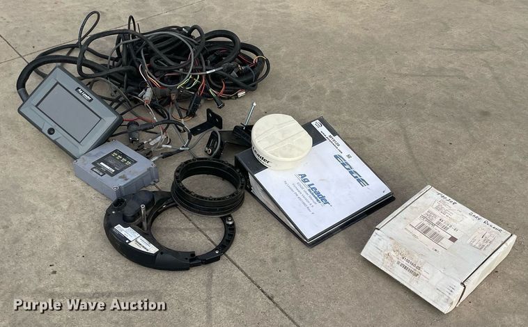 image for item MY9128 AG Leader Edge  auto guidance system
