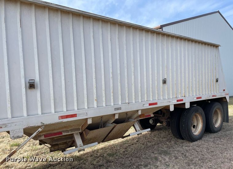image for item MY9132 1995 DMF  grain trailer