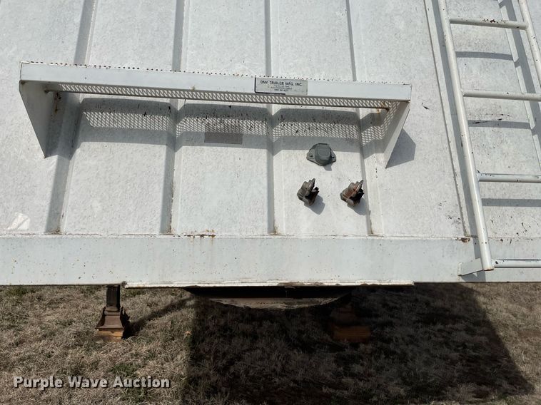 image for item MY9132 1995 DMF  grain trailer