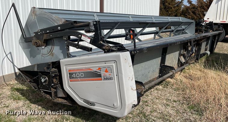 image for item MY9134 1996 AGCO 400  rigid head