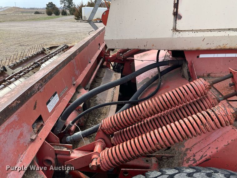 image for item MY9135 Hesston 6600  swather / windrower