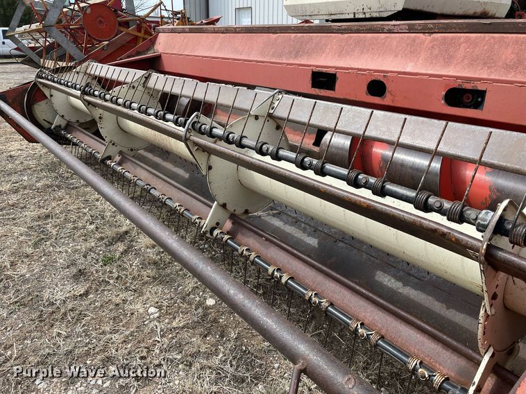 image for item MY9135 Hesston 6600  swather / windrower