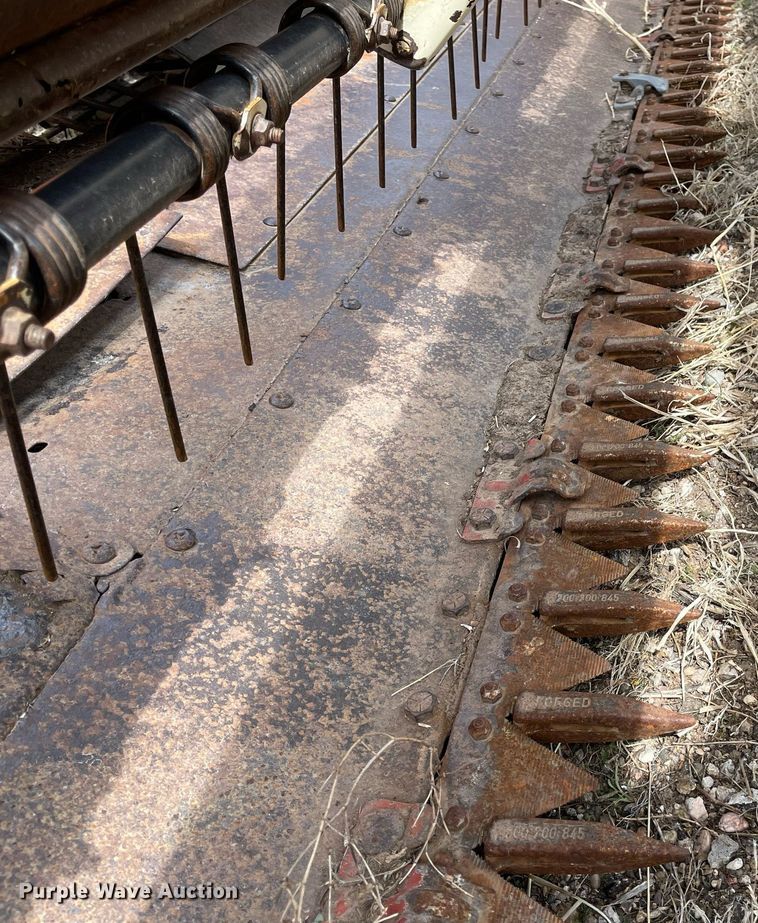 image for item MY9135 Hesston 6600  swather / windrower