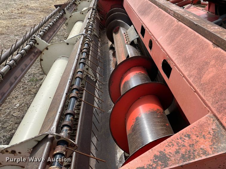 image for item MY9135 Hesston 6600  swather / windrower